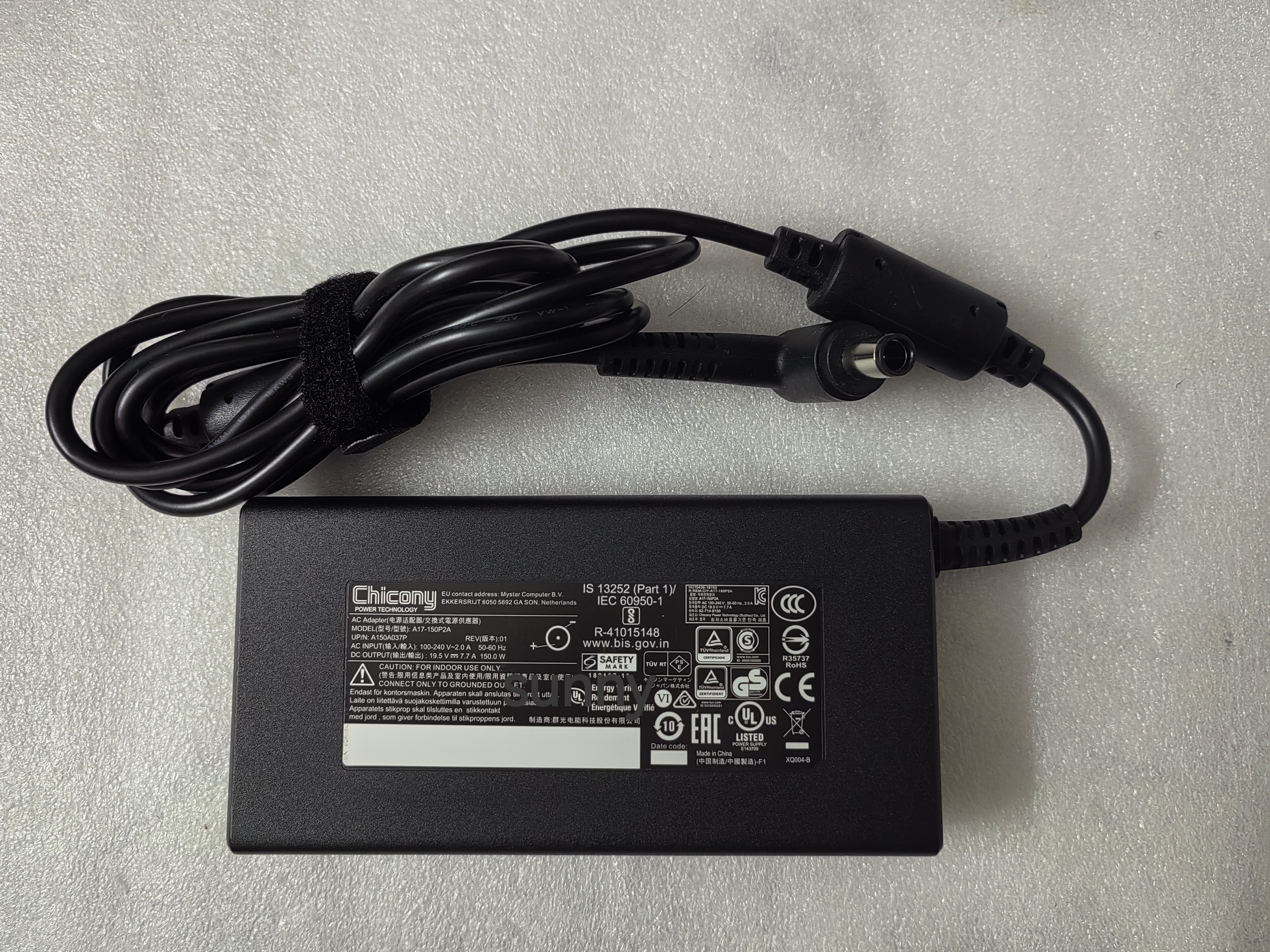 NEW OEM Slim Chicony 19.5V 7.7 - Pc Gaming Msi incelemesi ve fiyatı