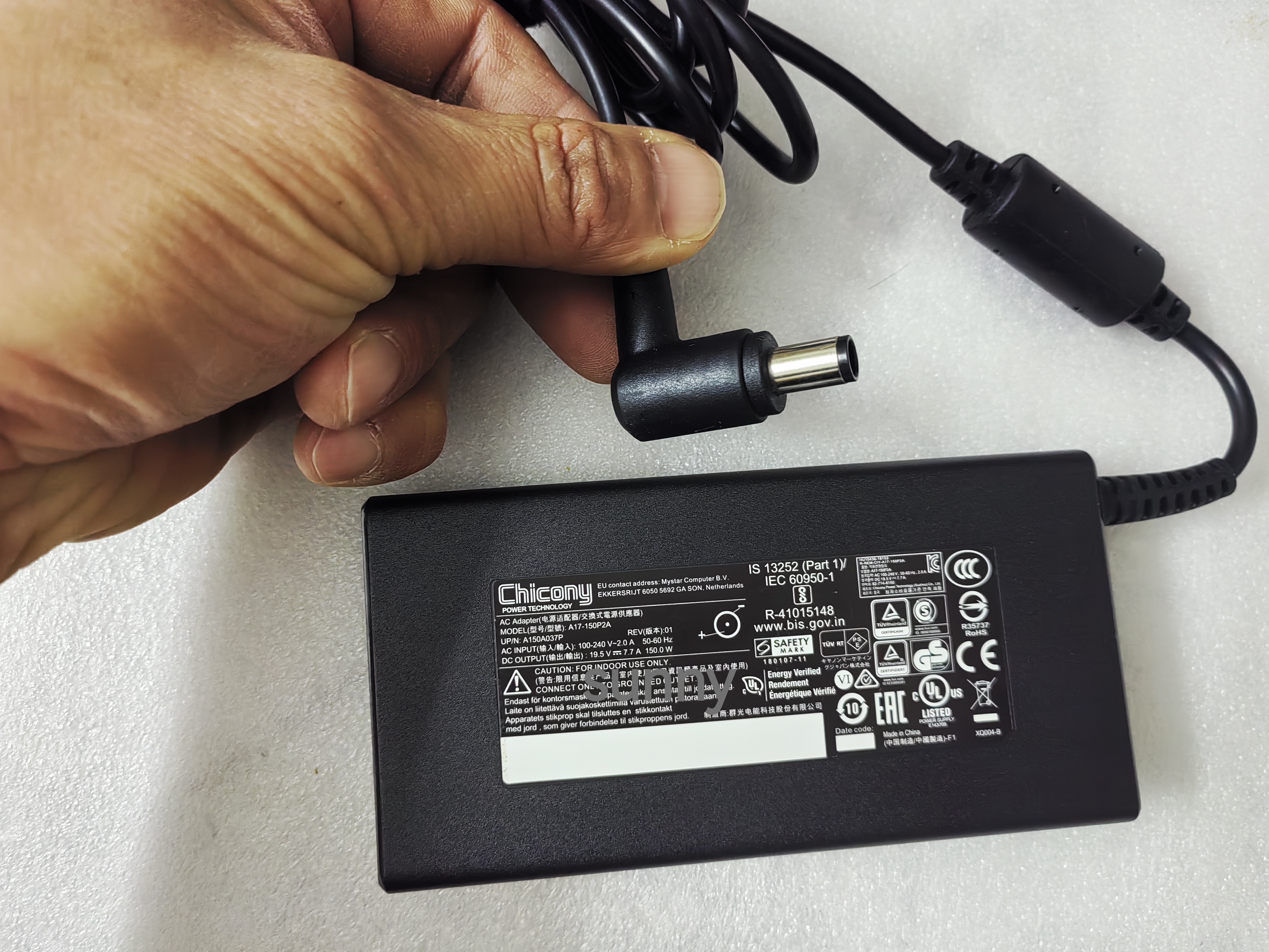 NEW OEM Slim Chicony 19.5V 7.7 - Pc Gaming Msi incelemesi ve fiyatı