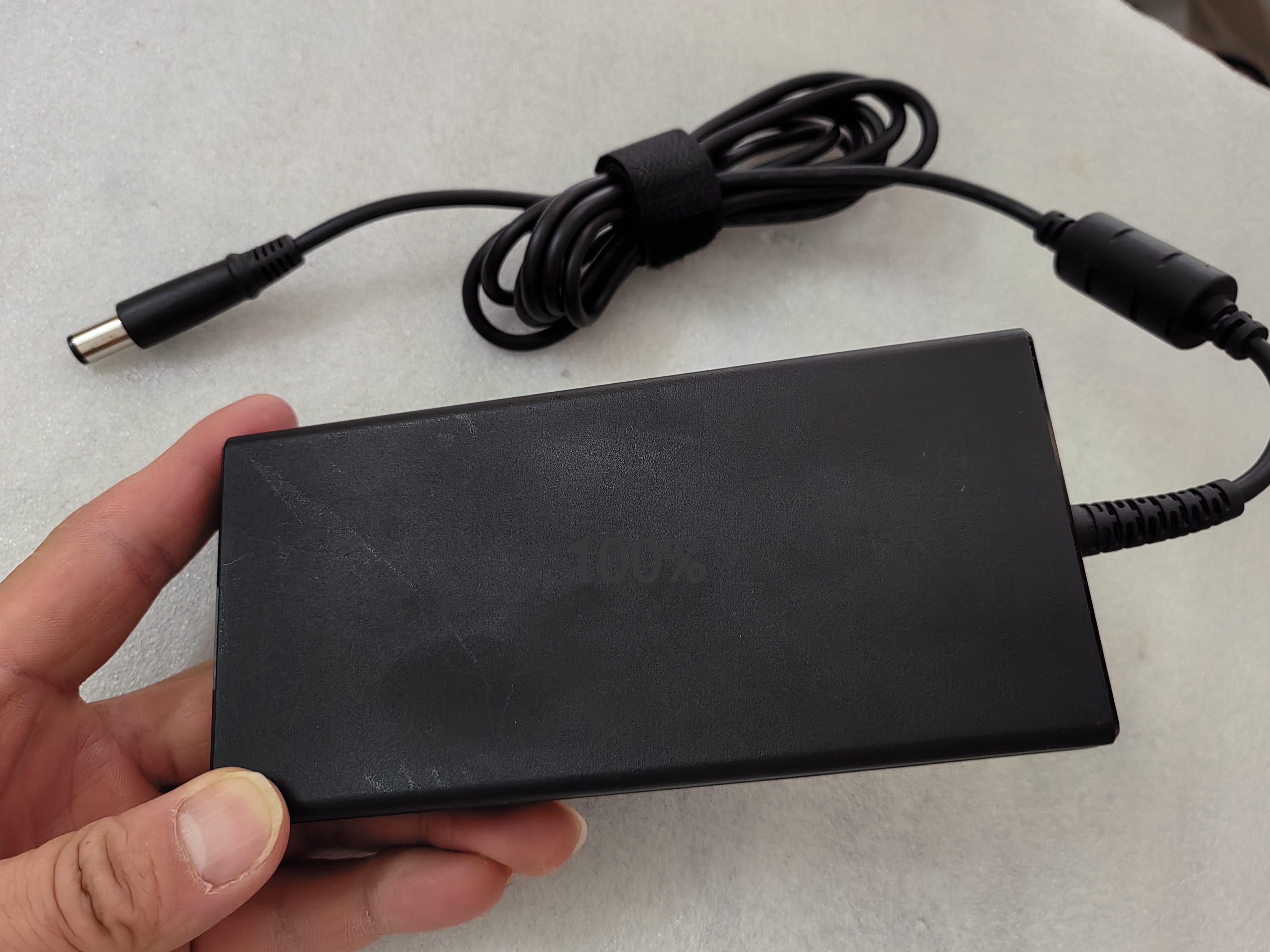 OEM Slim Delta 19.5V 9.23A ADP - Pc Gaming Msi incelemesi ve fiyatı