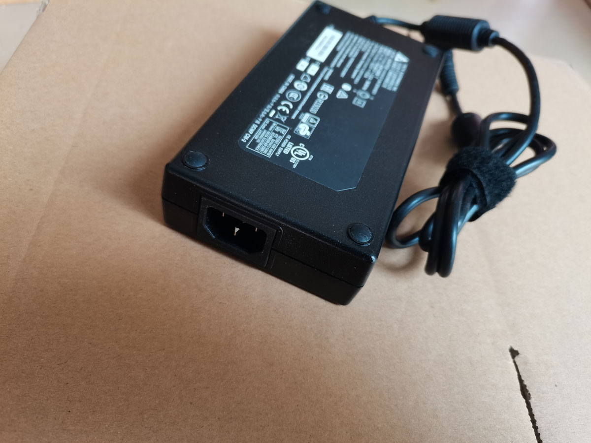 OEM Delta 230W 19.5V 11.8A ADP - Pc Gaming Msi incelemesi ve fiyatı